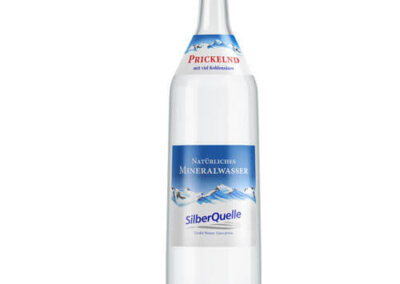 303_339_SQ-Mineralwasser-prickelnd-GLAS_1000-ml